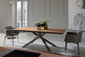 ozzio-tavolo-post-2-300x200 Ozzio tavolo allungabile a Milano